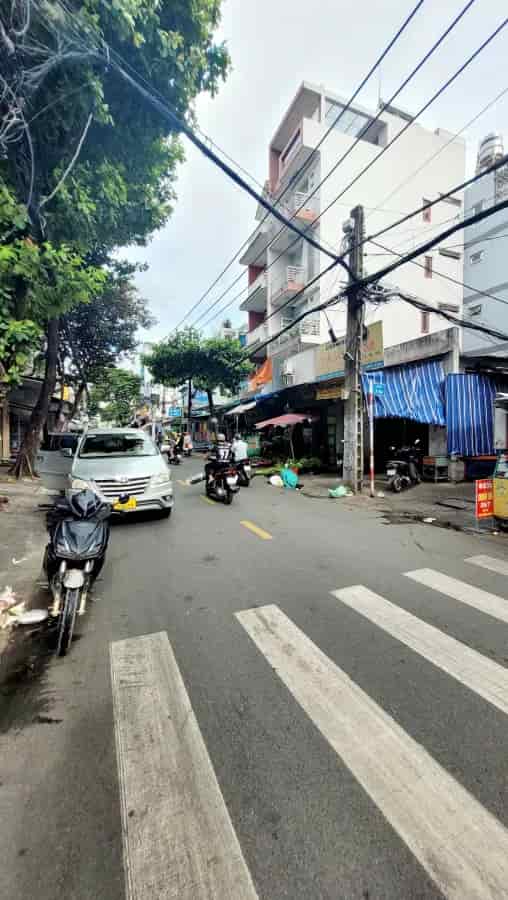 Mặt tiền chợ Tân Phú, khu mua bán kinh doanh sầm uất, đang cho thuê thu nhập cao, Phú Thọ Hòa, giá nhỉnh 6 tỷ