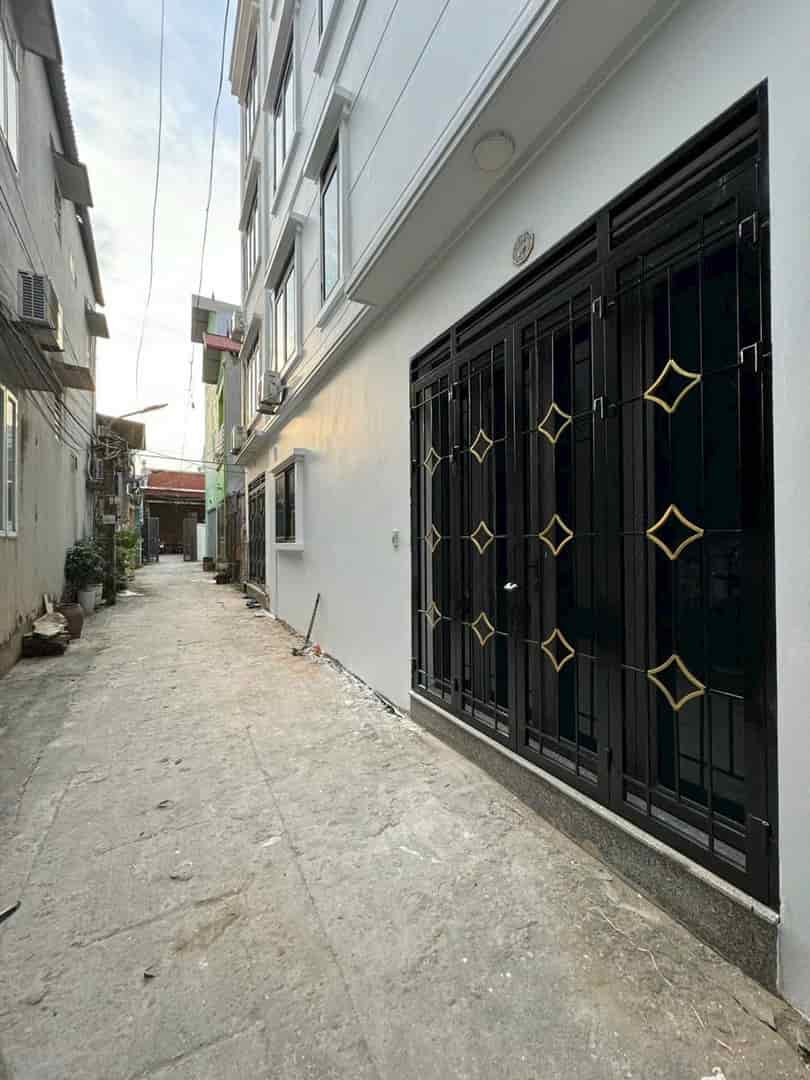 Bán nhà cực đẹp tổ 14 Yên Nghĩa, 32m2, xây 4 tầng 3.5 tỷ