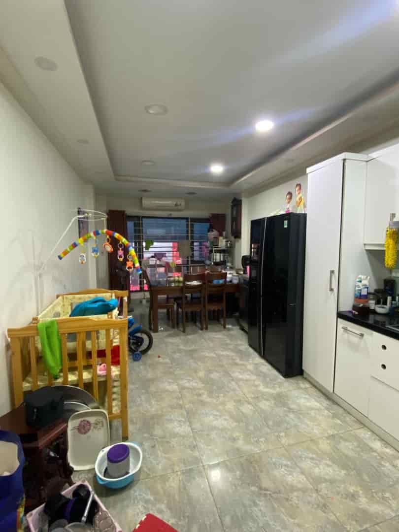 Bán nhà phố Yên Lãng, 39m2, ngõ thông, ô tô tránh, kinh doanh, giá 14 tỷ