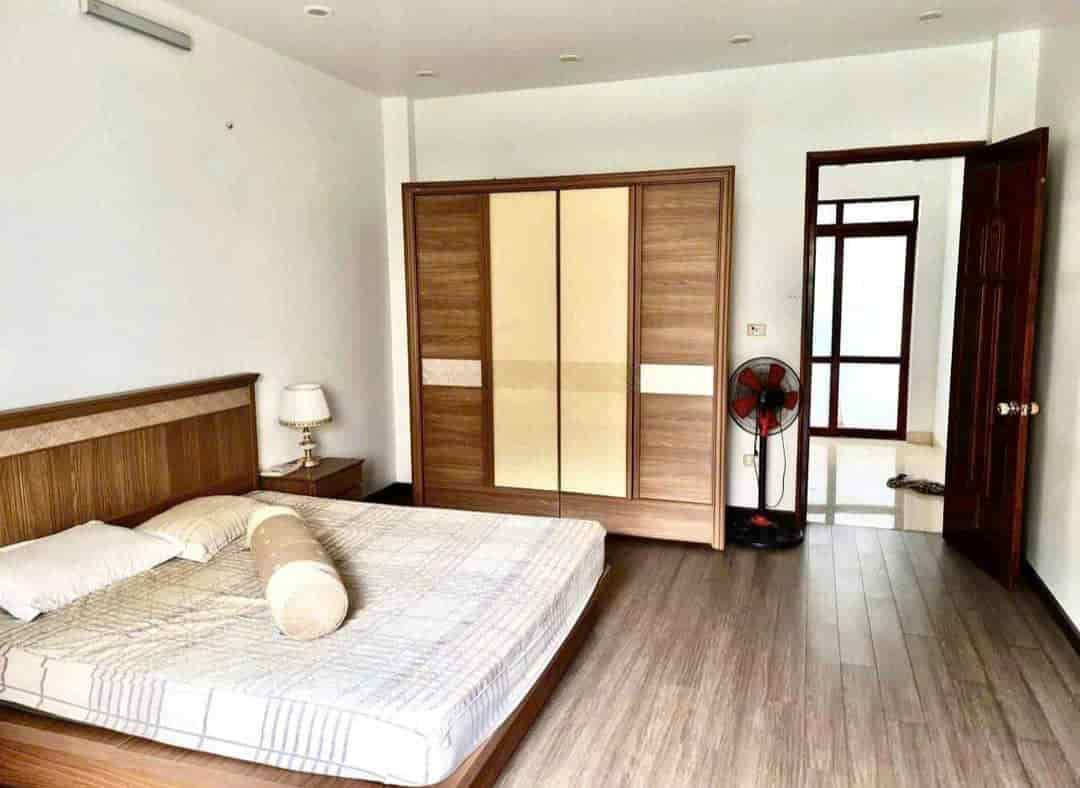 BÁN GẤP 🏡NHÀ LÔ GÓC -GẦN 40 M TẠI THẠCH BÀN -LONG BIÊN -GẦN Ô TÔ THÔNG BÀN CỜ GIÁ -CHỈ HƠN 4 TỶ