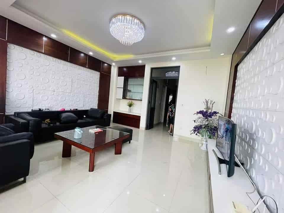 Chính chủ bán nhà tại Chúc Sơn, Chương Mỹ, 44m2, giá 3.x tỷ, ô tô đỗ cửa