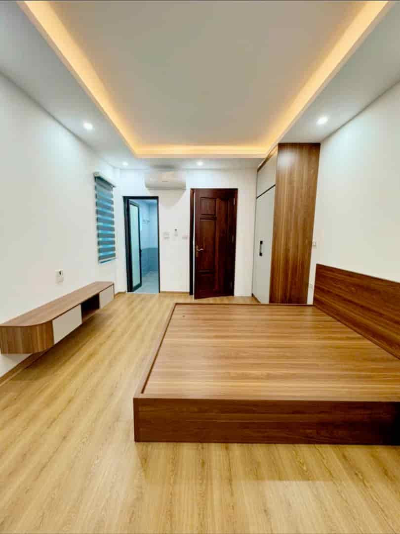 Nhà ngõ ô tô thông, 4T, 31m2, full nội thất, ở ngay, 3.7 tỷ