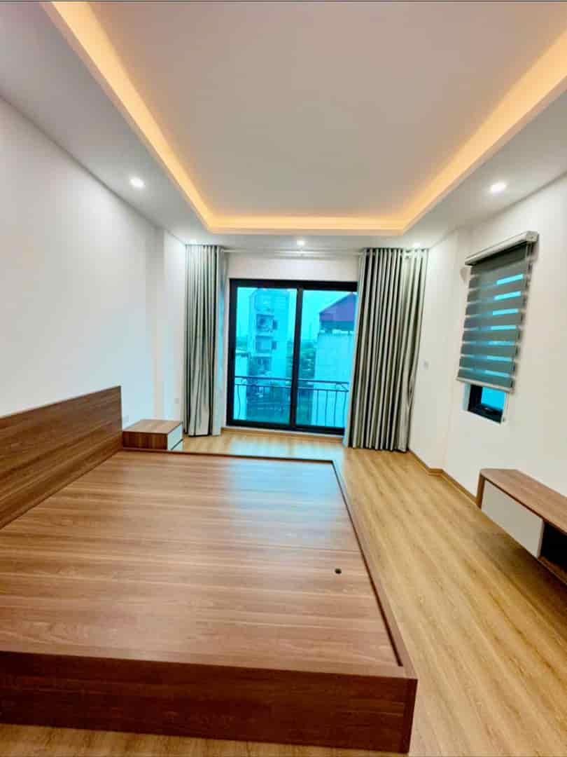 Nhà ngõ ô tô thông, 4T, 31m2, full nội thất, ở ngay, 3.7 tỷ