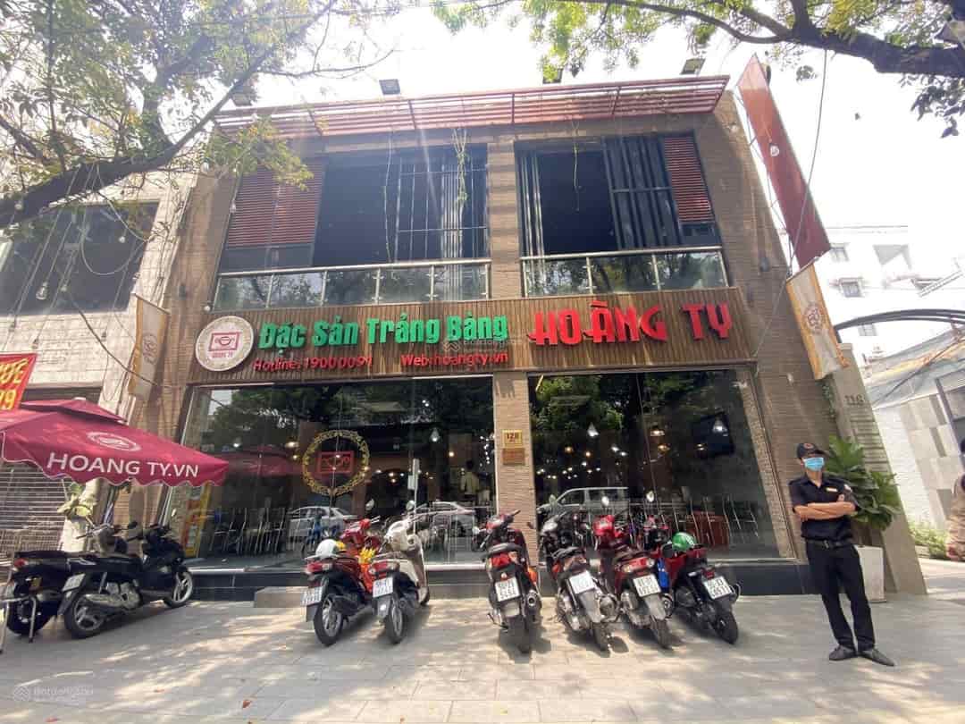 MT lớn, gần Hai Bà Trưng, 120 Bis Nguyễn Đình Chiểu, Đakao, quận 1