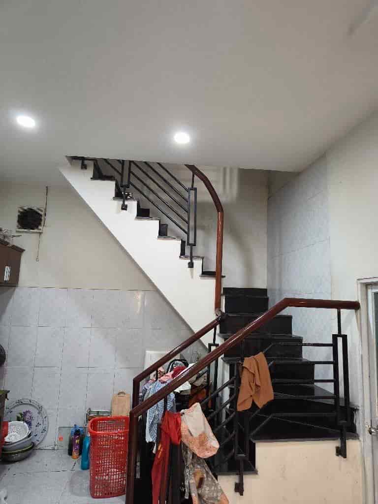 Nhà trung tâm Đỗ Xuân Hợp, Phước Long a, quận 9, dt 55m2m² (5mx11m) nhỉnh 5 tỷ, gần chơ Phước Long