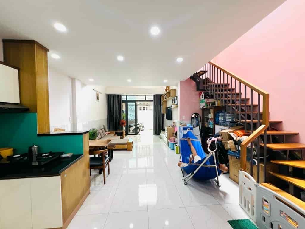 Nhà mới trung tâm Phước Long B, quận 9, 50m2, chỉ 4.6 tỷ, gần ĐH Văn Hóa