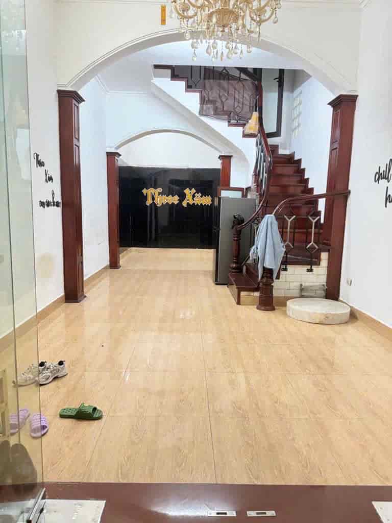 Khương Trung, Thanh Xuân, ô tô đỗ cửa 47m2 4 tầng 9.5 tỷ