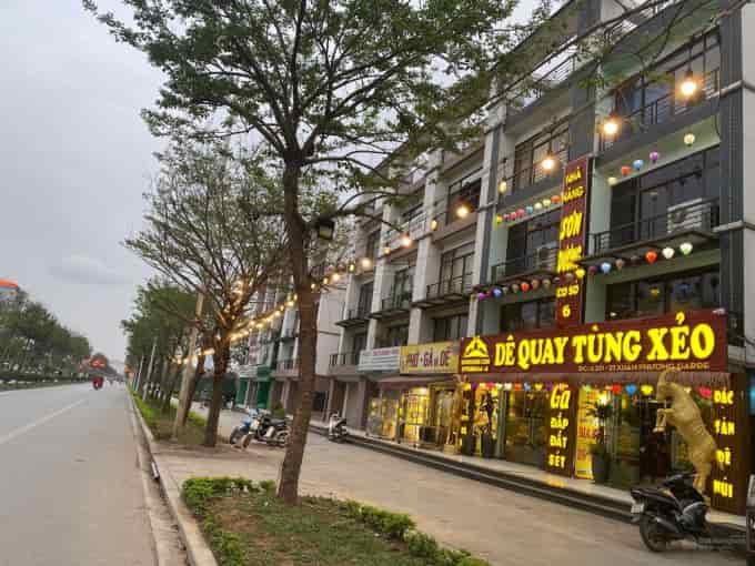 Bán shophouse Xuân Phương Garden, căn góc 150m2, giá  200 triệu/m2