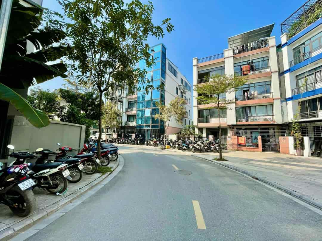 Bán shophouse Xuân Phương Garden, căn góc 150m2, giá  200 triệu/m2