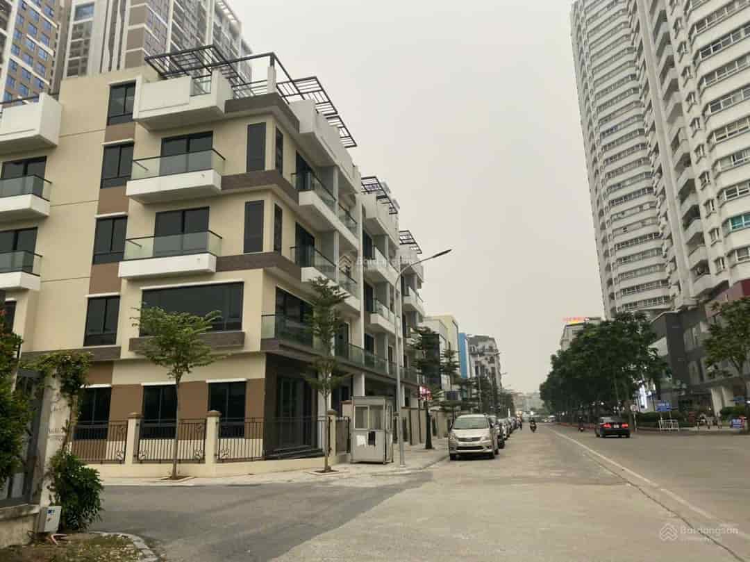 Bán  Shophouse góc 6th Element Tây Hồ, 150m2 giá 280 triệu/m2