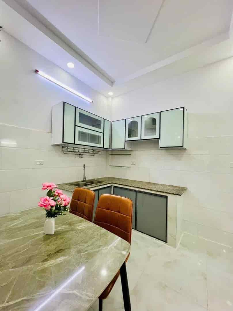 Bán nhanh căn nhà đẹp 83,8m2 đường Nơ Trang Long, P13, Bình Thạnh giá bán 3 tỷ 300, gần chợ, trường học, hẻm 6m