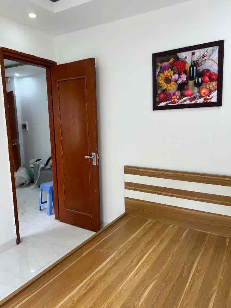 SIÊU RẺ NHÀ ĐẸP NGUYỄN KHÁNH TOÀN 35M2 x 5T- Ô TÔ, LÔ GÓC, 5,9 TỶ