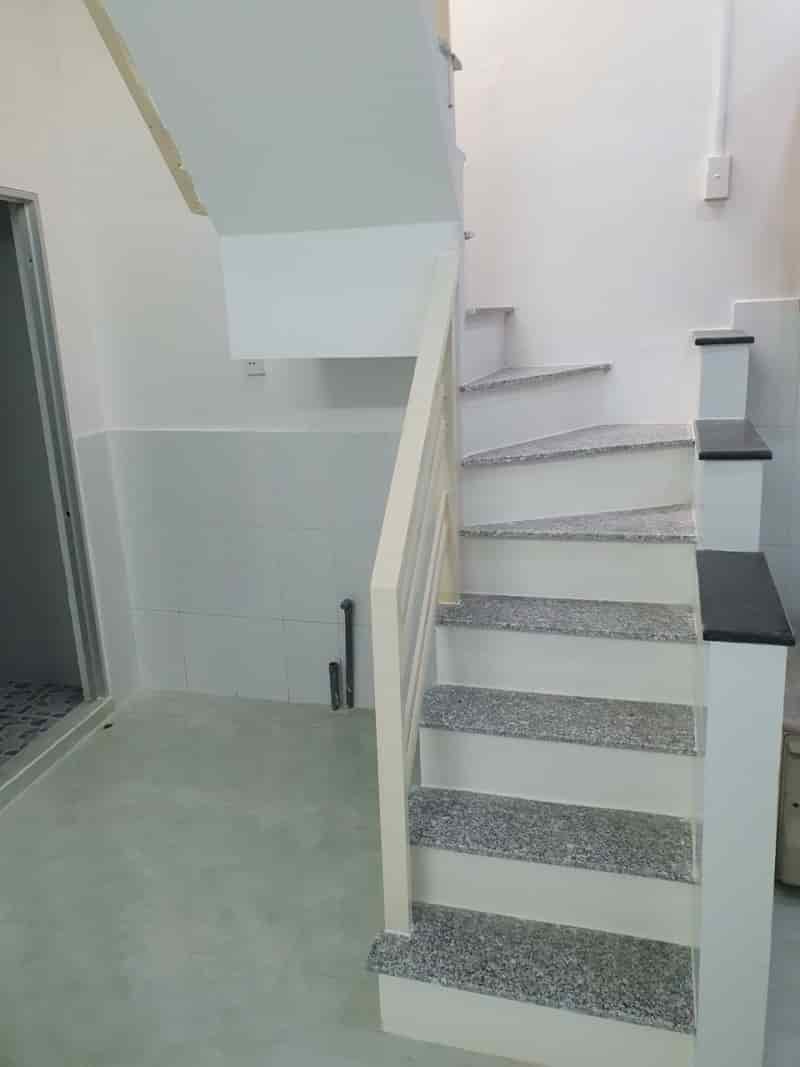 Bán nhà Hoàng Hoa Thám, hẻm 5m, 70m2 = (5.5x11.5)m, 320/Y