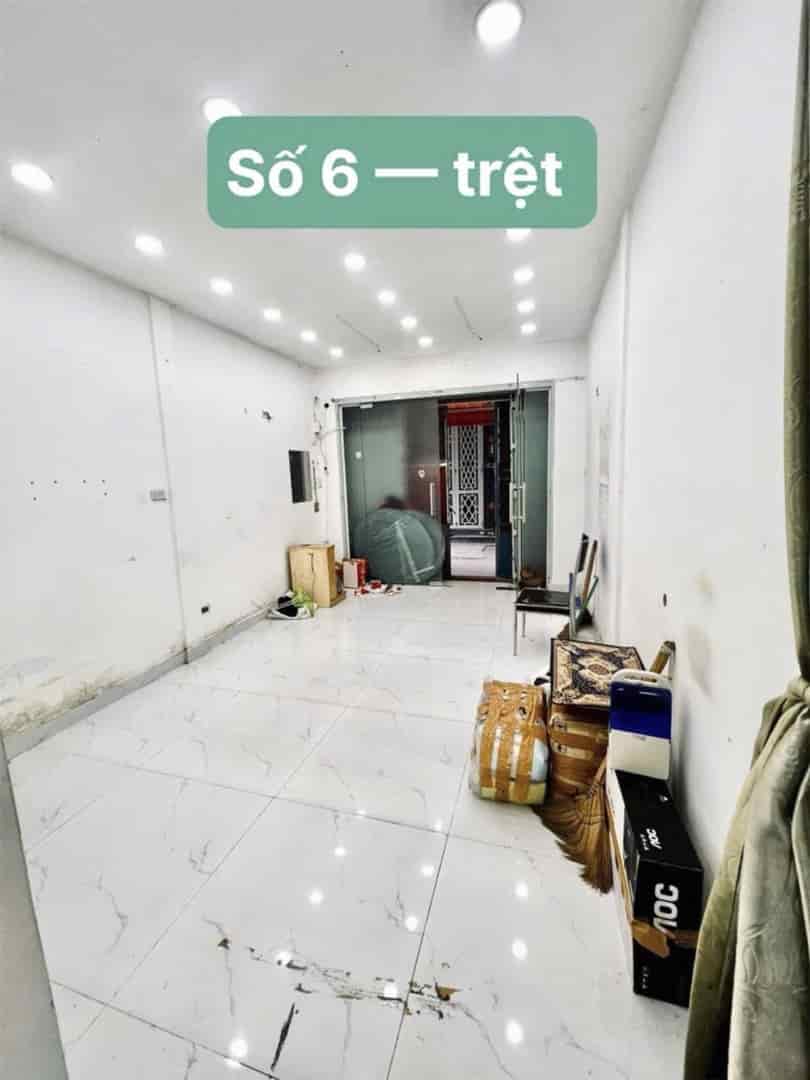 Vị trí, quận 10, hẻm xe hơi, 31m2, giá 6.4t tỷ.