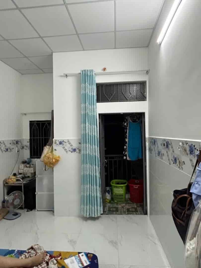 Nhà phường 15 quận 10, mặt tiền mới đẹp, 51m2, lầu đúc, nhỉnh 6 tỷ