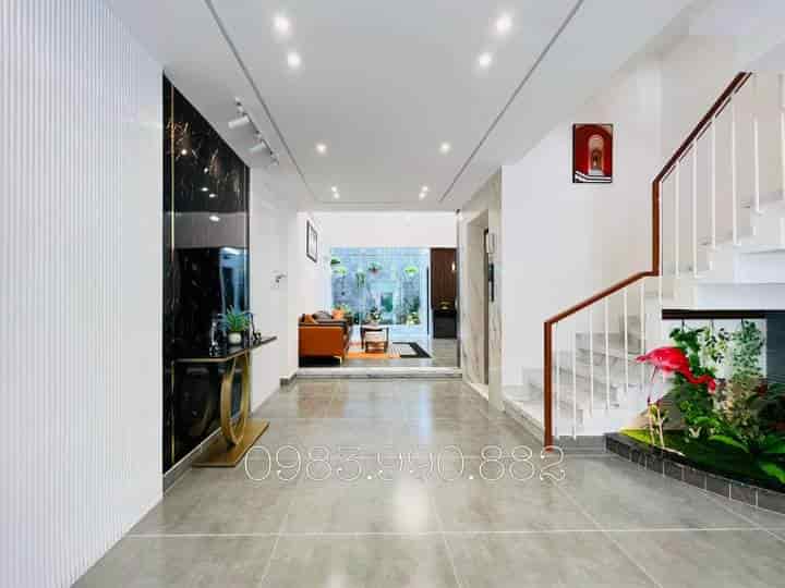 Nhà Đ. Nguyễn Chí Thanh, 63m2, gần BV Chợ Rẫy, giá 1,1 tỷ