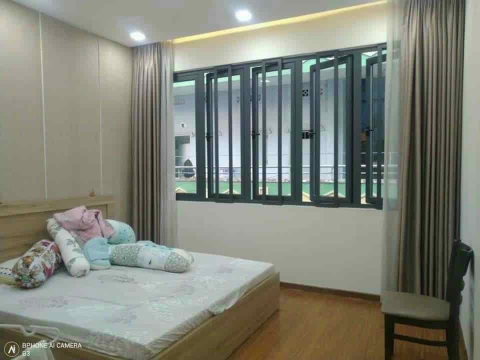 Cần tiền trả nợ bán nhà đường 23, Hiệp Bình Chánh, Thủ Đức, 60m2, 825tr, SHR, hxh