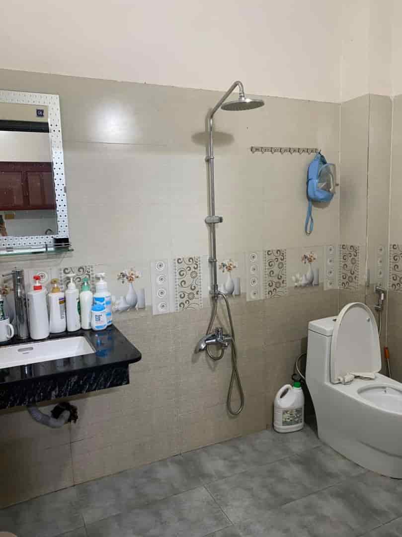 Bán hà đường Thích Quảng Đức, P5, Phú Nhuận, 60m2, 945tr, SHR, hxh