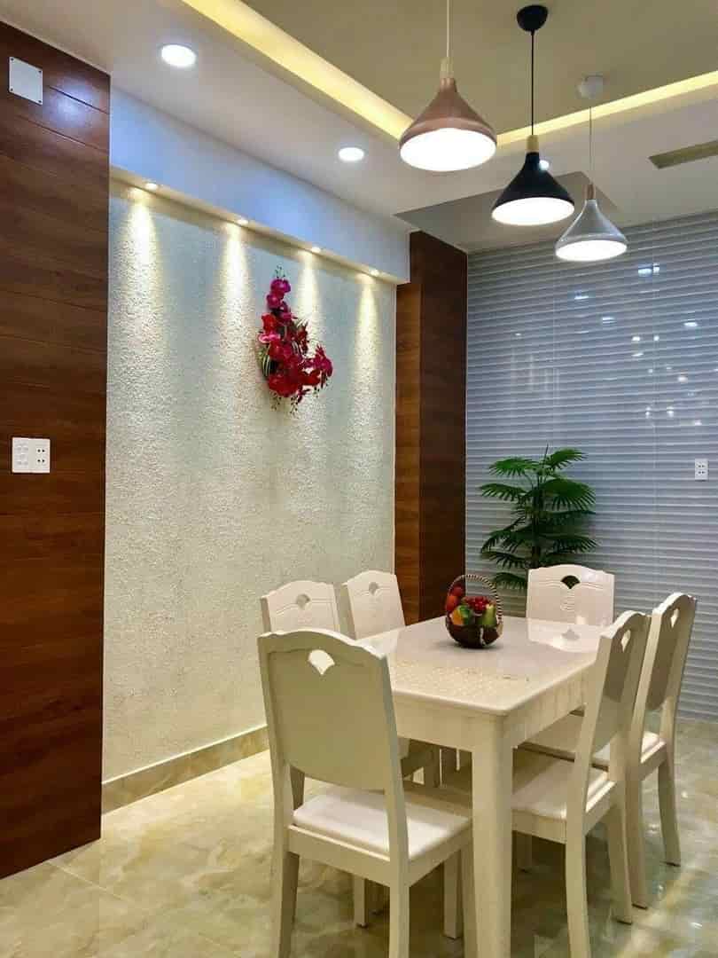 Bán nhà shr Dương Bá Trạc q8 61m2 giá 1ty1 khu an ninh ở tốt