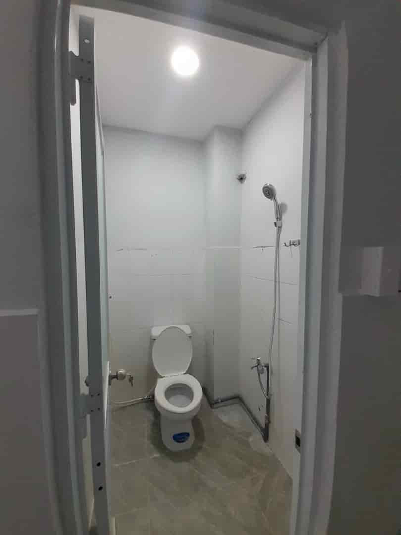 Vỡ nợ bán nhà 60m2, 1 tỷ 1, Hưng Phú Q8 sổ riêng cho thuê 9 triệu sổ riêng