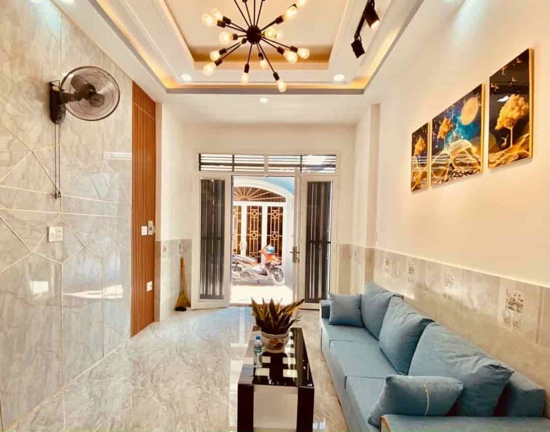 Nhà Phạm Văn Bạch, P15, Tân Bình, 62m2, 1.75 tỷ