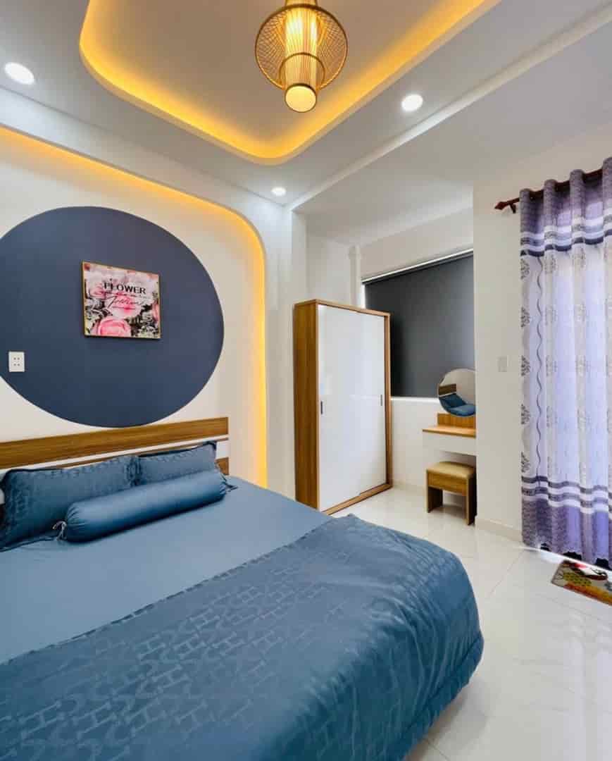 KDTL bán nhà Đoàn Văn Bơ Quận 4 1.59 tỷ, 64m2, đang cho thuê 12tr/th