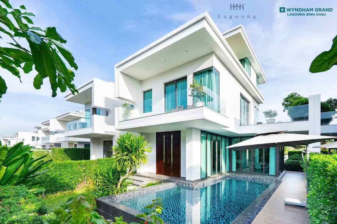 Biệt thự song lập biển 252m2 1 trệt 2 lầu, có sẵn hồ bơi, shr sở hữu lâu dài