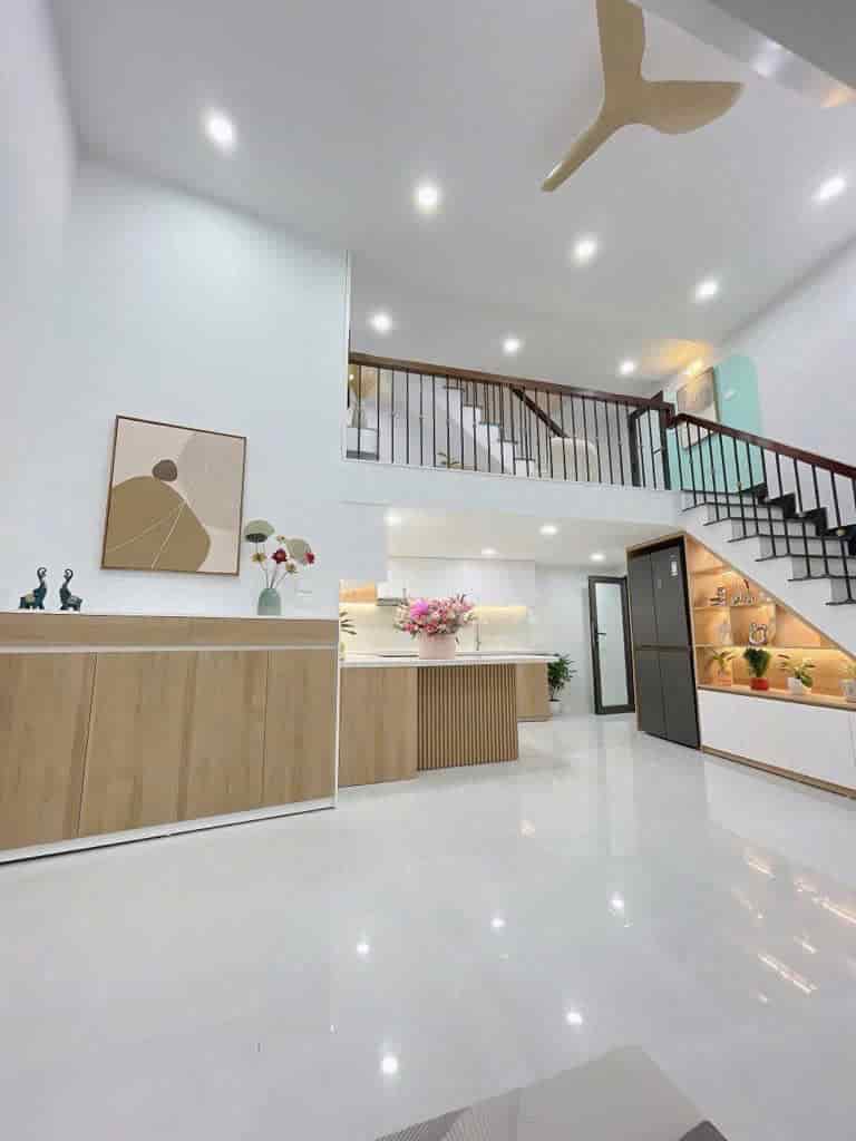 Ngon - Đẹp - Hợp lý nhà trung tâm Đống Đa 40m2 x Mặt tiền (5m) - Ngõ thoáng, xe ba gác - 1 căn duy nhất