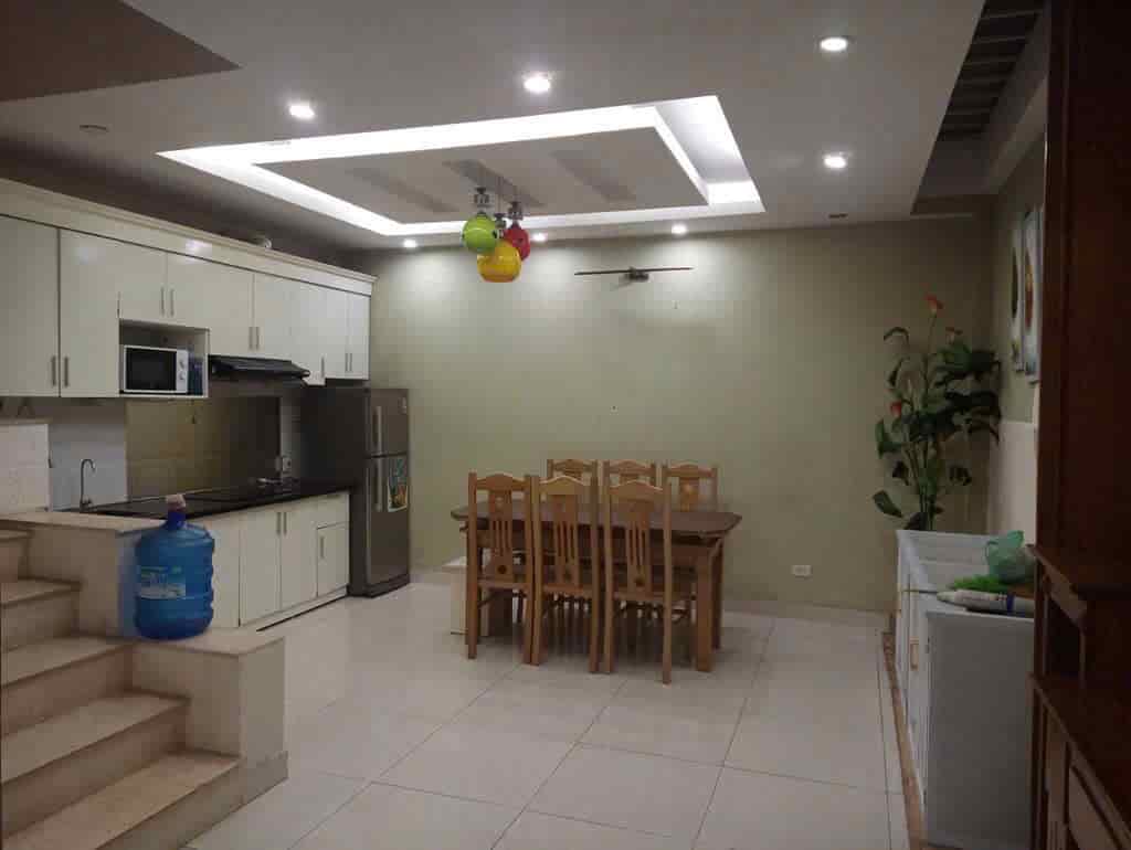 7 tỏi x nhà Ba Đình 50m2 x 6 tầng, tương lai mặt phố, cách phố vài bước chân.