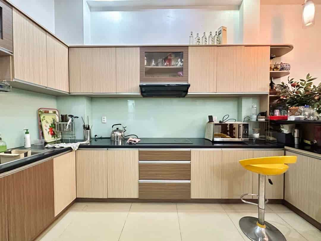 Định cư qua Mỹ bán nhà đ.Công Trường Lam Sơn, quận 1, 1ty32, 62m2