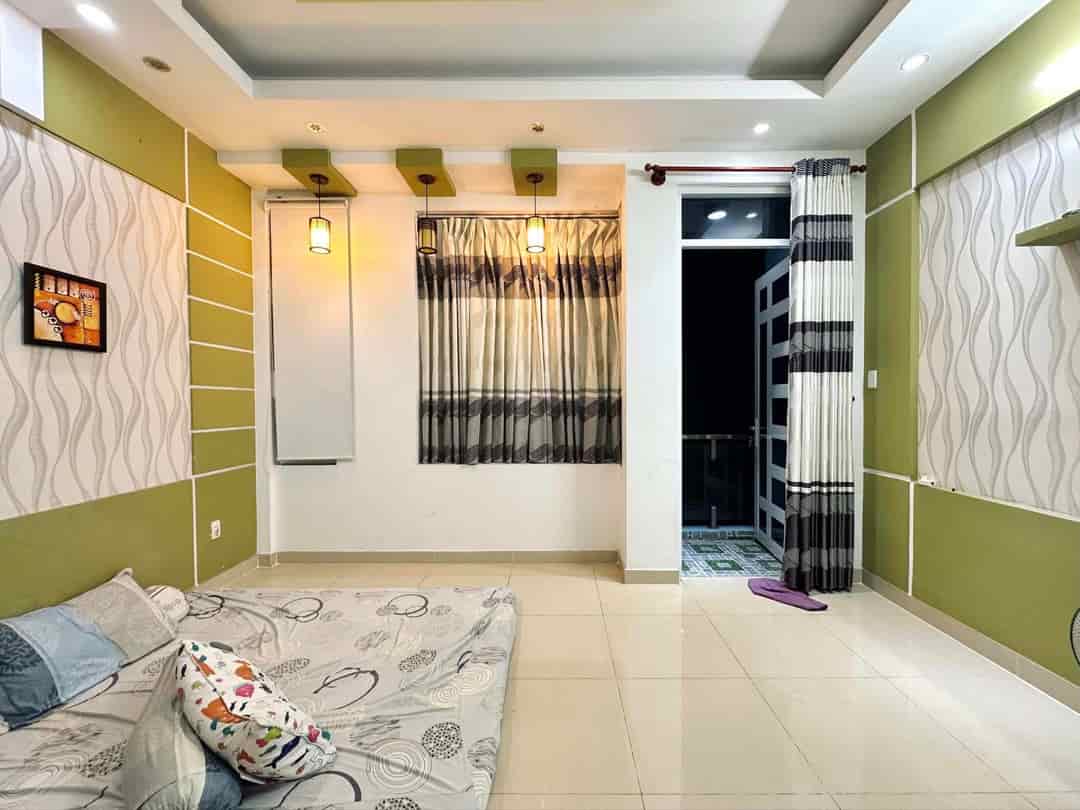 Định cư qua Mỹ bán nhà đ.Công Trường Lam Sơn, quận 1, 1ty32, 62m2