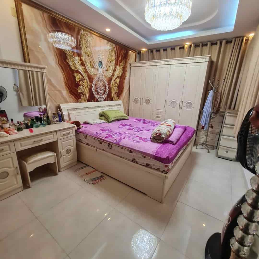 Nhà đẹp Nguyễn Thái Sơn, Gò Vấp có 3 phòng ngủ, 60m² chỉ 1 Tỷ 400, Sổ hồng riêng