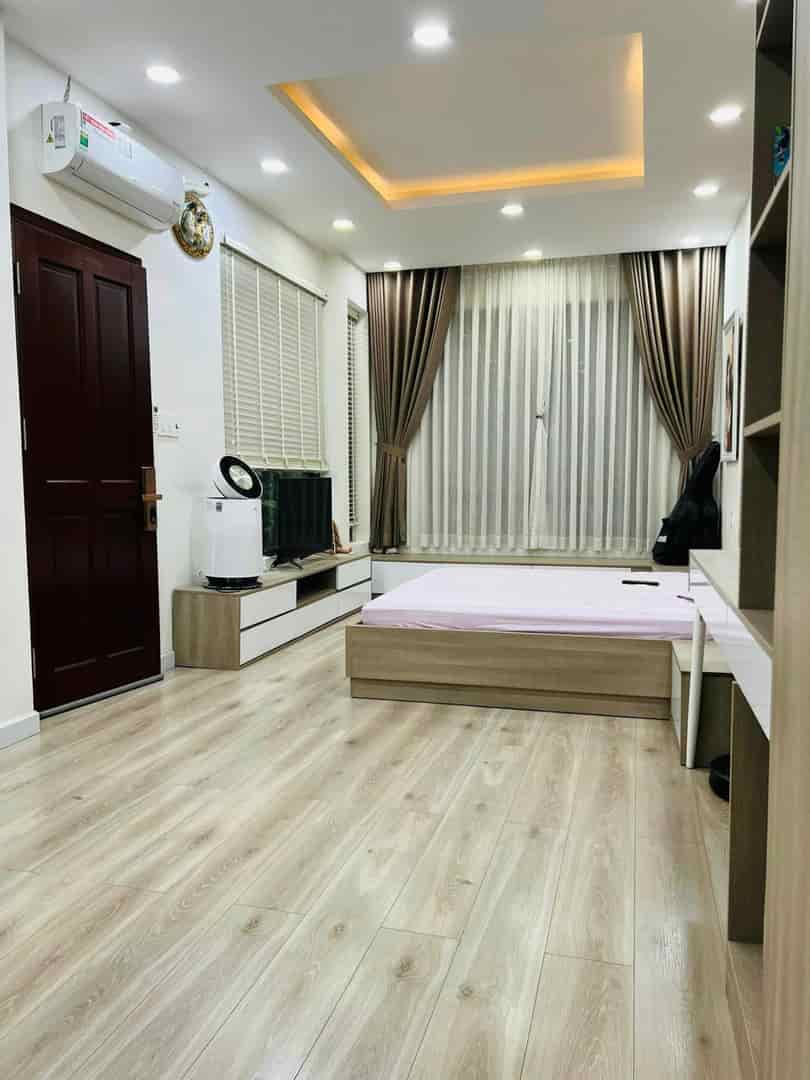 Bán nhà đường Bình Đông, phường 13, quận 8, 64m2, 990tr