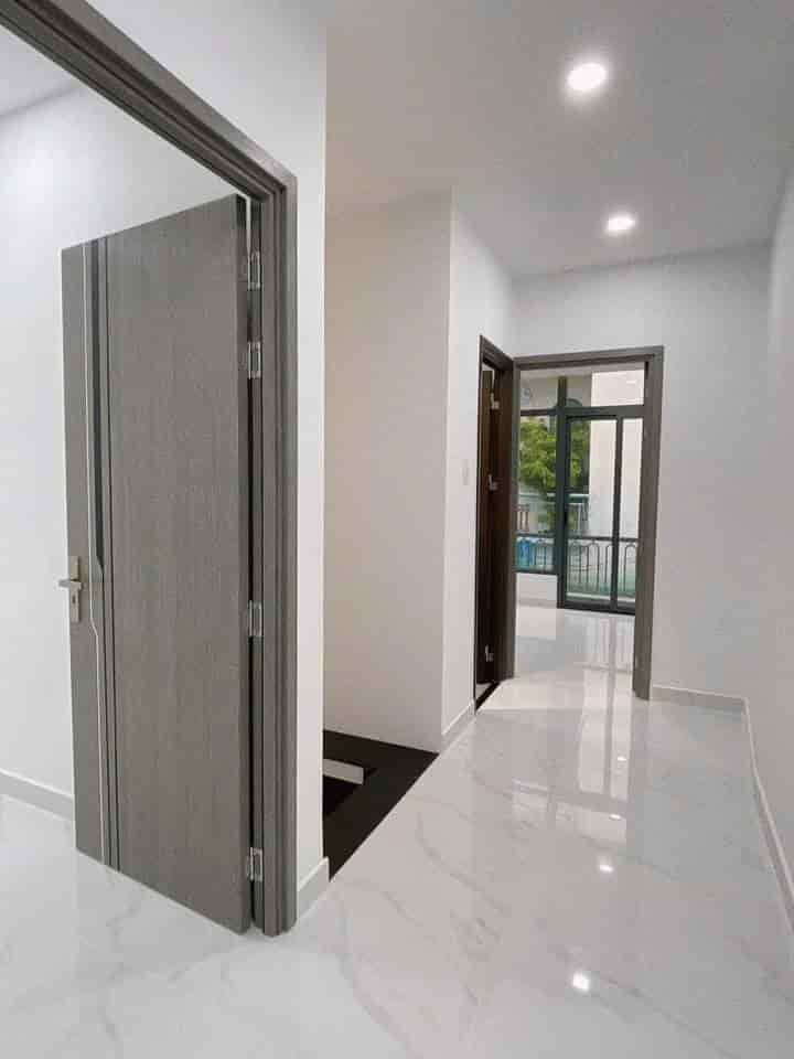 Bán nhà giá rẻ Đ.Ông Ích Khiêm, 56m2, 1 tỷ 200tr, sổ riêng