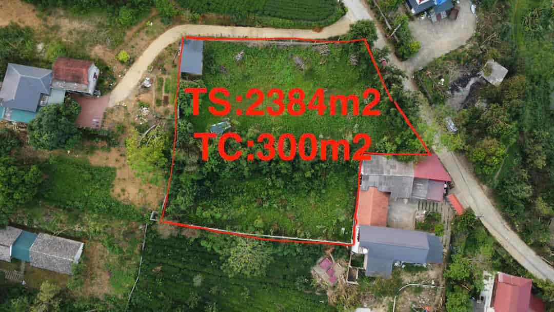 Đất khu dân cư 2000m2, 300 thổ, sổ đỏ, thế đất cao tầm nhìn thoáng, đường vào bê tông ô tô tránh