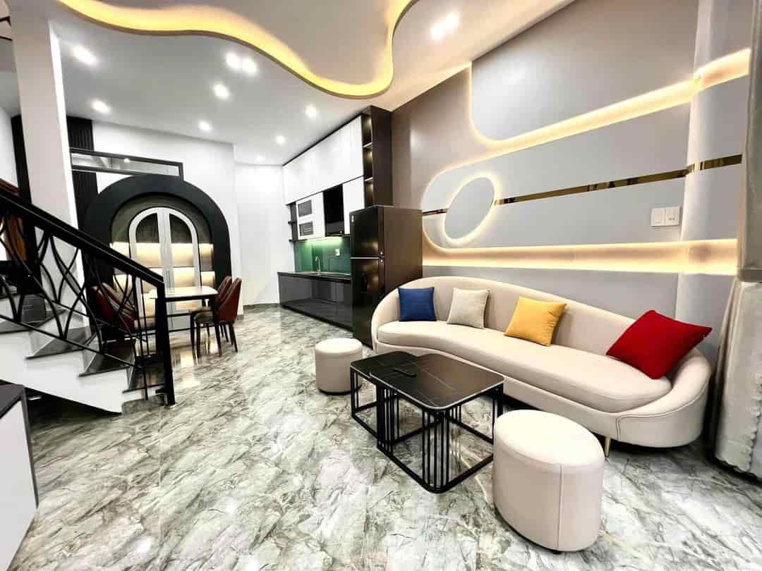 Bán nhà trung tâm Quận 10, 50m2 giá 2 tỷ 3