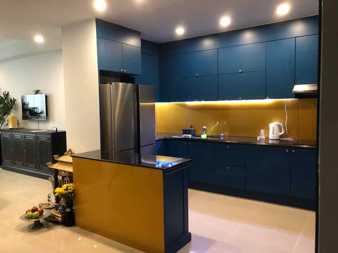 Ly dị bán CHCC The Manor, BT, 1 tỷ 580tr, 68m2, 2pn, shr