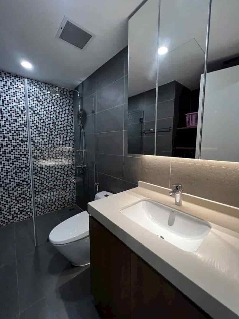 Bán nhanh CH The Richmond 2pn, 2wc, 67m2, 1 tỷ 170 view rộng đẹp