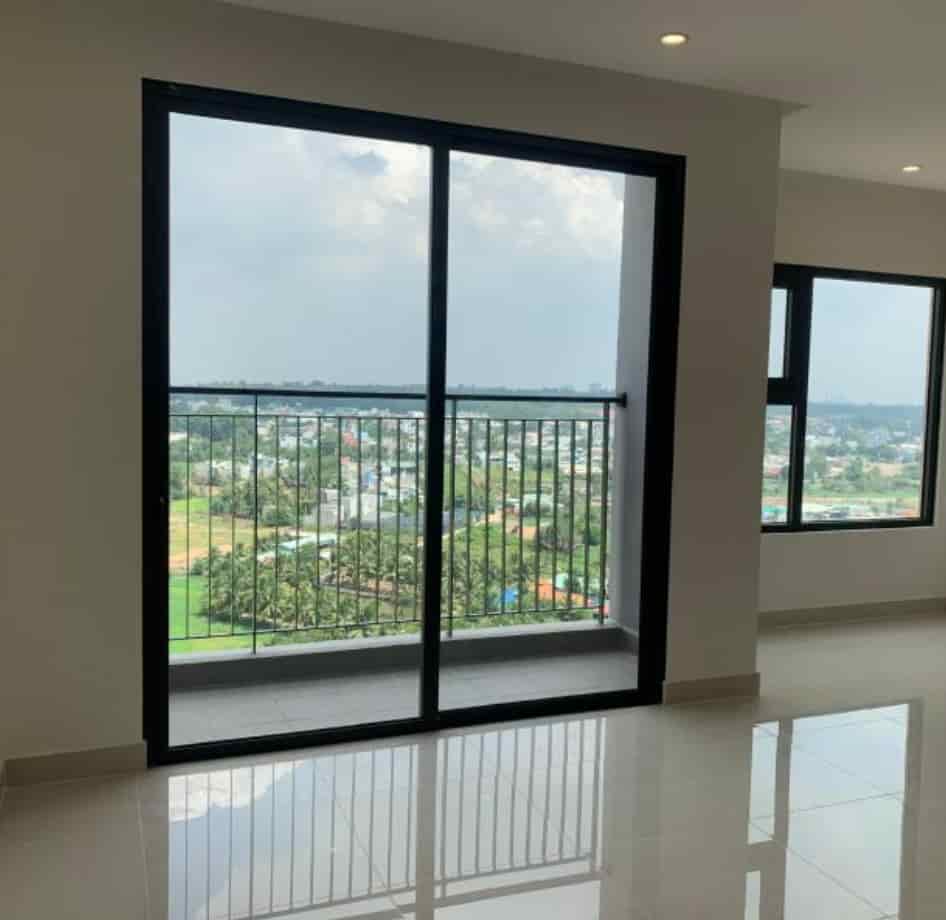 Căn hộ Vinhomes Grand Park 2 Phòng ngủ 69m2 đầy đủ nội thất, ban công Đông Nam