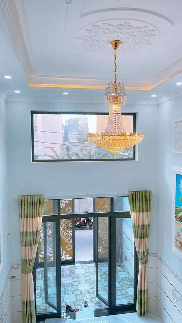 Nhà đường bến ụ Cây  quận 8, 60m2/ 990tr shr gần chợ Phú Lợi tiện kd