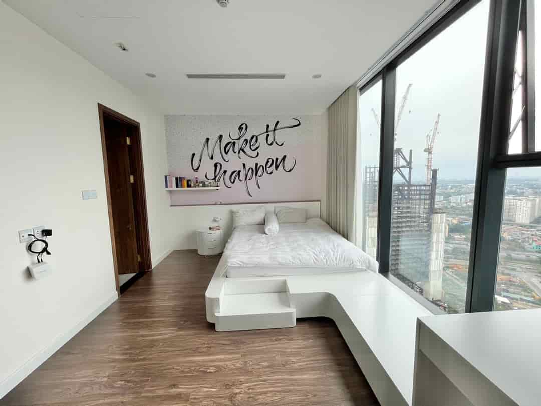 Cho thuê căn duplex 2 tầng, chung cư Shunshine City, Ciputra, 190m, 4 ngủ, 4 wc, full nội thất