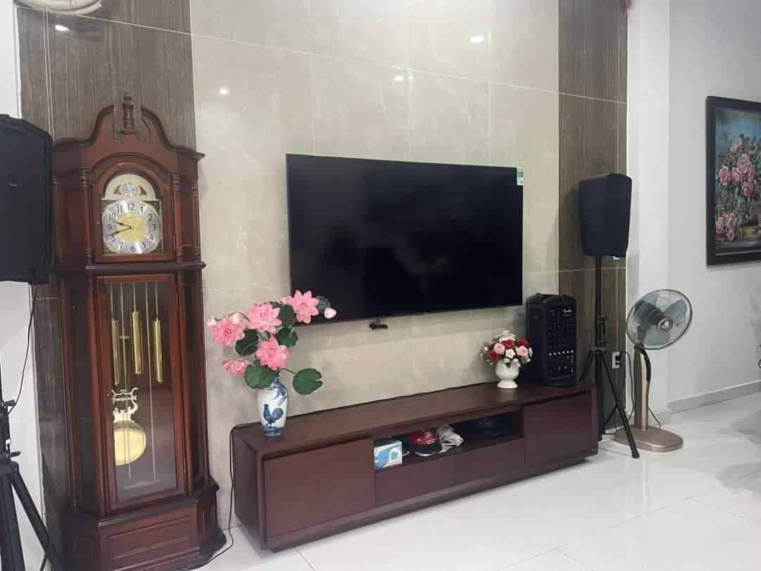 Nhà Vip Siêu đẹp trung tâm Quận 1 giá nhỉnh 6 tỷ hơn  . Cống Quỳnh . Quận 1