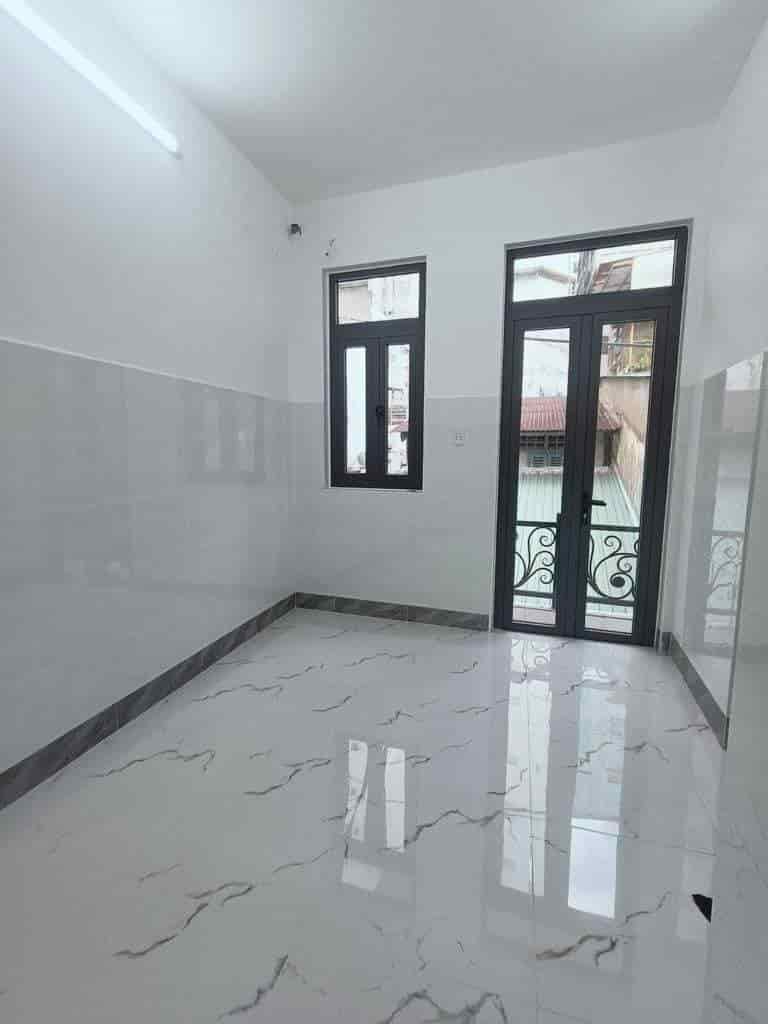 Bán Nhà 40m2 Hẻm xe hơi Nguyễn Trãi gần trung tâm Quận 5 chỉ 2ty980