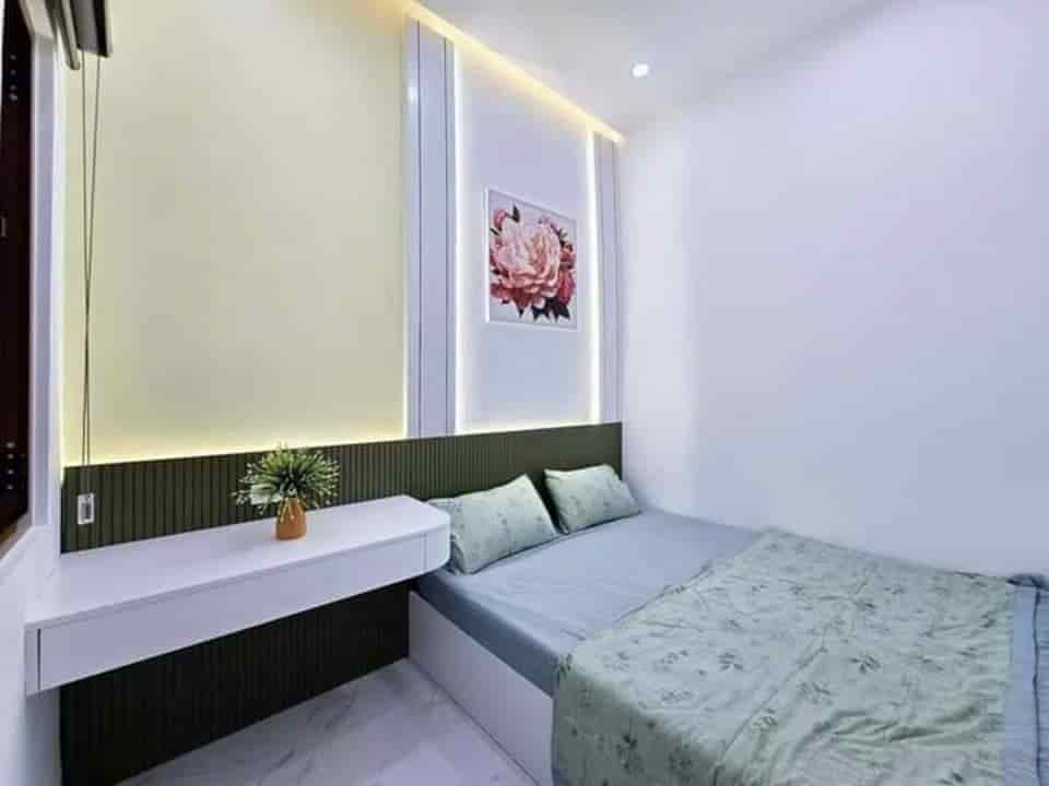 Bán nhà  đường Lê Thị Hồng, phường 7, quận Gò Vấp, Hồ Chí Minh, giá 1 tỷ 350 sổ hồng riêng diện tích 58m2(4*14,5)