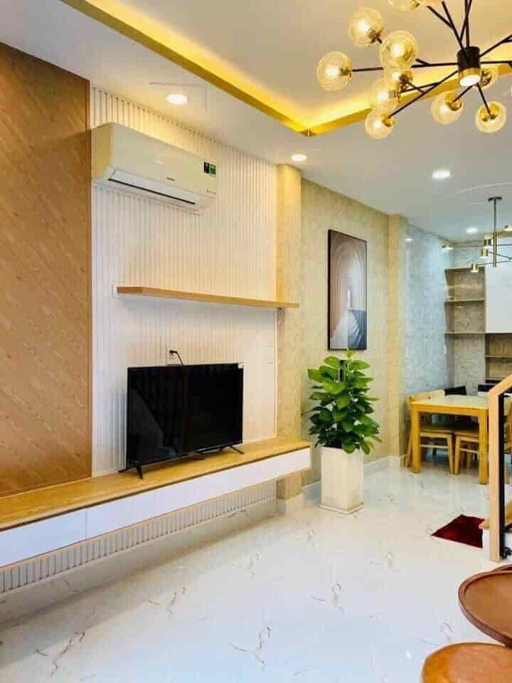 Bán nhà Đường Trường Chinh, Phường 15, Quận Tân Bình,Hồ Chí Minh Giá 1ty630 Diện tích 60m2(5*12)sổ hồng riêng