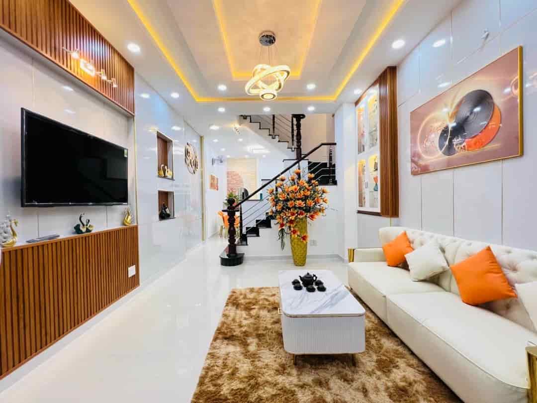 Bán nhà Đường Hậu Giang, phường 12, quận 6, Hồ Chí Minh giá 1ty730 diện tích 60m2, 5x12m, sổ hồng riêng