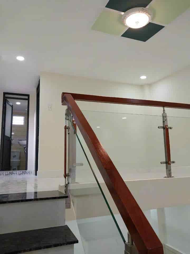 Bán nhà Đ.Phan Phú Tiên phường 10 quận 5 DT 60m2 chỉ 1ty460 shr