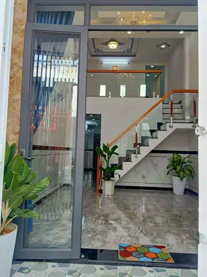 Cần bán nhà chính chủ, Nơ Trang Long, BT, 60m2, 1 tỷ 320 gần BV, SHR