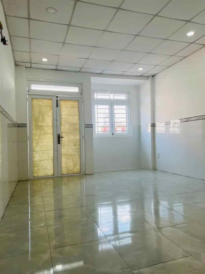 Nhà Hoàng Văn Thụ, Tân Bình, 55m2 SHR, giá thỏa thuận, giá 2tỷ150tr