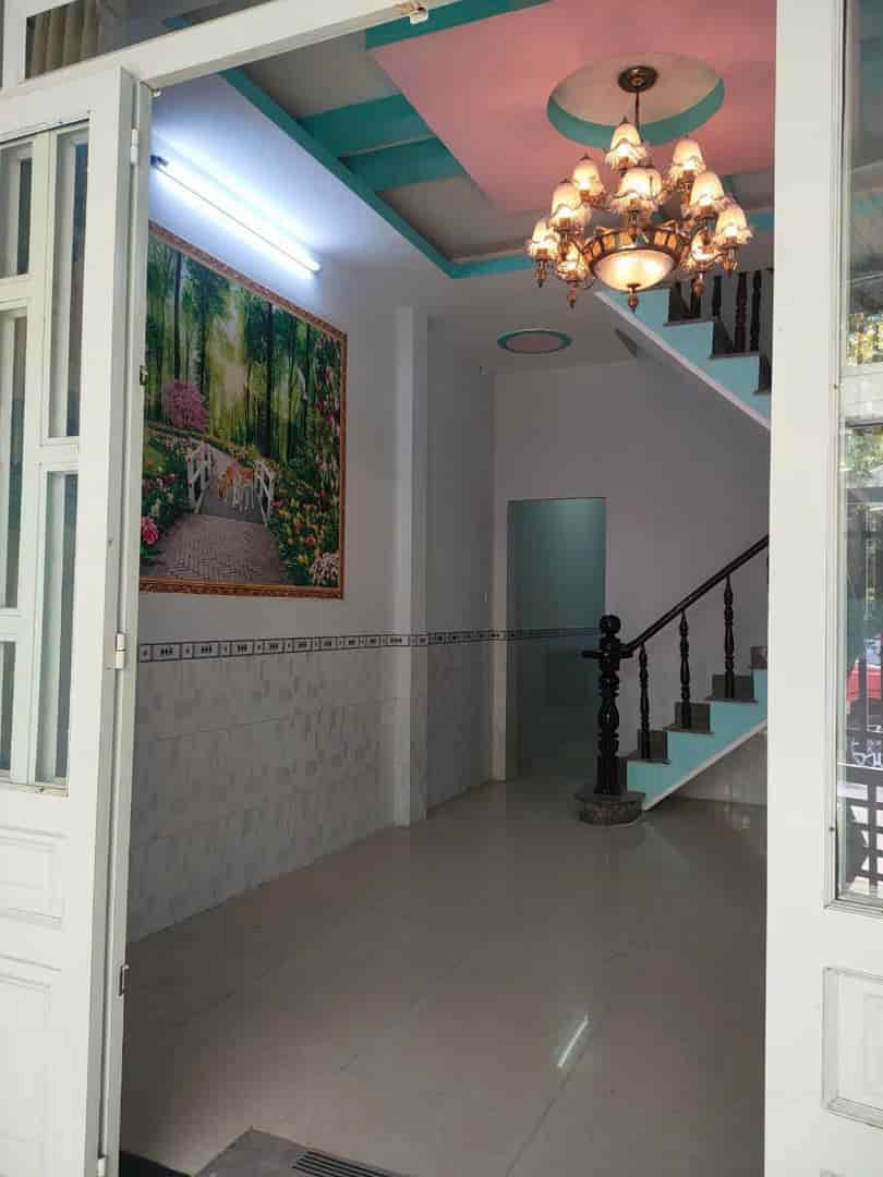 Chính chủ 48m2, giá 1 tỷ 780 Nguyễn Văn Lạc, Bình Thạnh, SHR